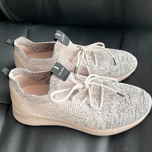 Aldo Sneakers Light Pink Cordless - Size 8